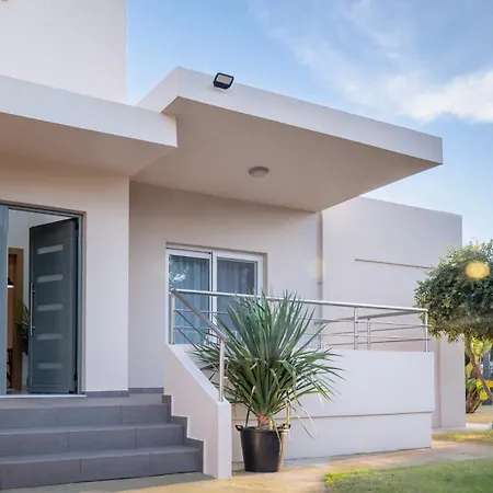 Aronios With Private Pool And Casa Without Pool With Private Garden * Aronion